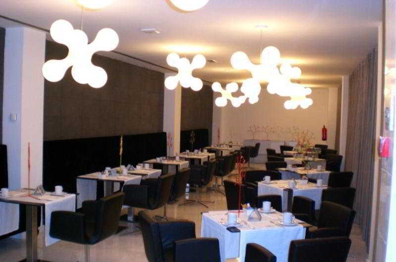 מלון הוספיטלט דה יוברגאט Ikonik Lex מסעדה תמונה